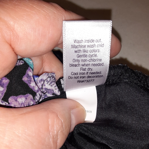 🌸 JENNIFER LOPEZ Purple and Blue Patterned Blouse - Picture 10 of 13